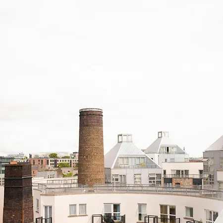 شقة The Distillery Penthouse