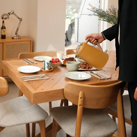 The Distillery Penthouse شقة *