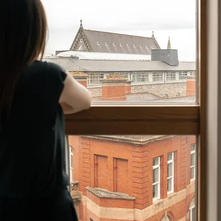 شقة The Distillery Penthouse