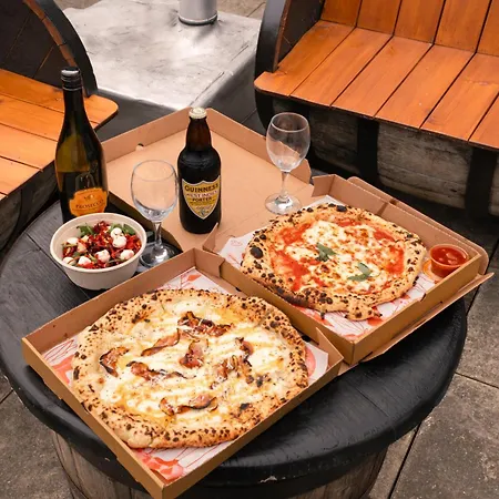 דירה The Distillery Penthouse *