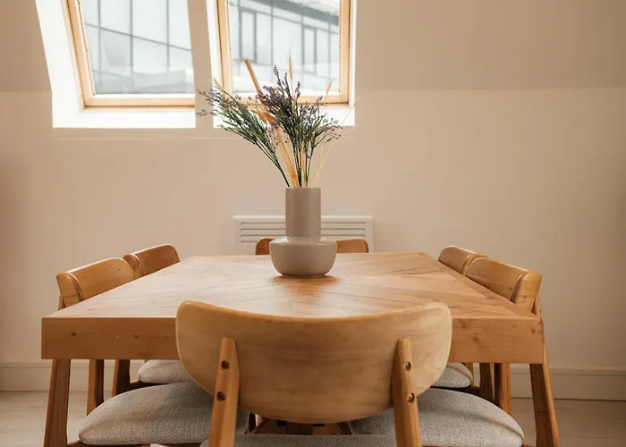 شقة The Distillery Penthouse *