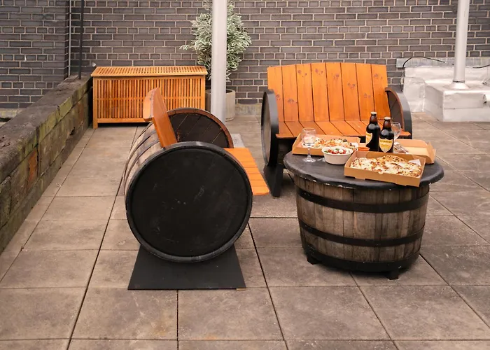 The Distillery Penthouse شقة