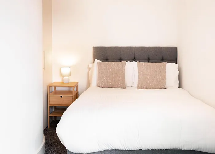 The Distillery Penthouse Daire *